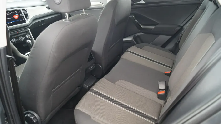 VOLKSWAGEN T-ROC -