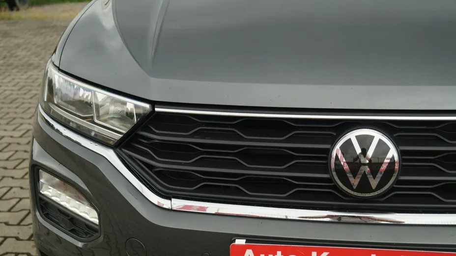 VOLKSWAGEN T-ROC -