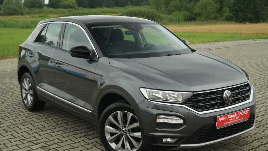 VOLKSWAGEN T-ROC -