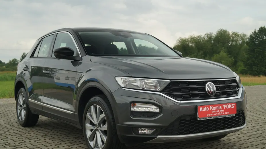 VOLKSWAGEN T-ROC -