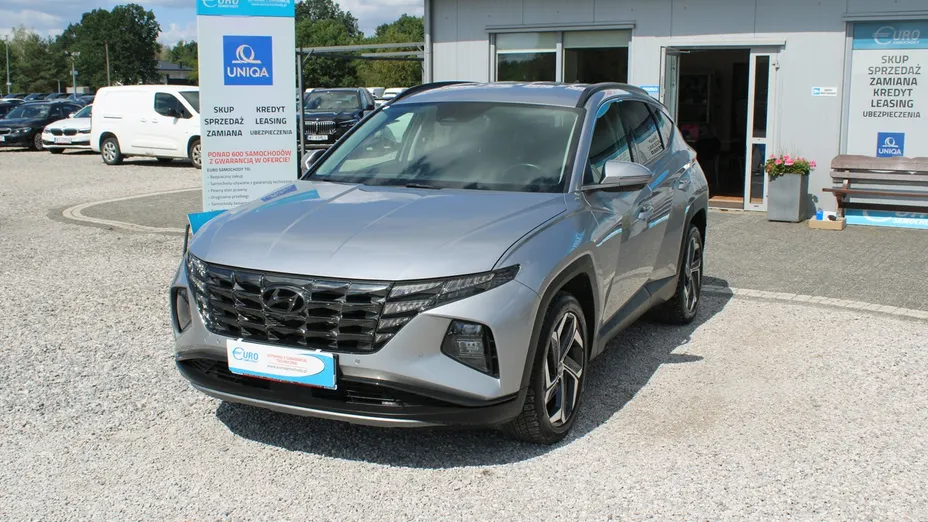 HYUNDAI Tucson -