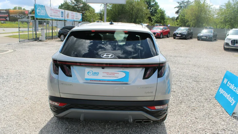 HYUNDAI Tucson -
