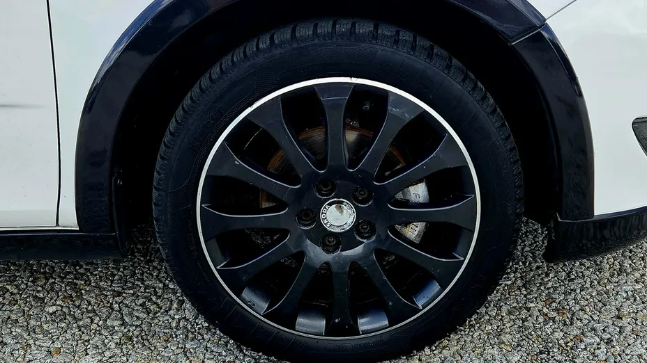 SKODA Fabia -