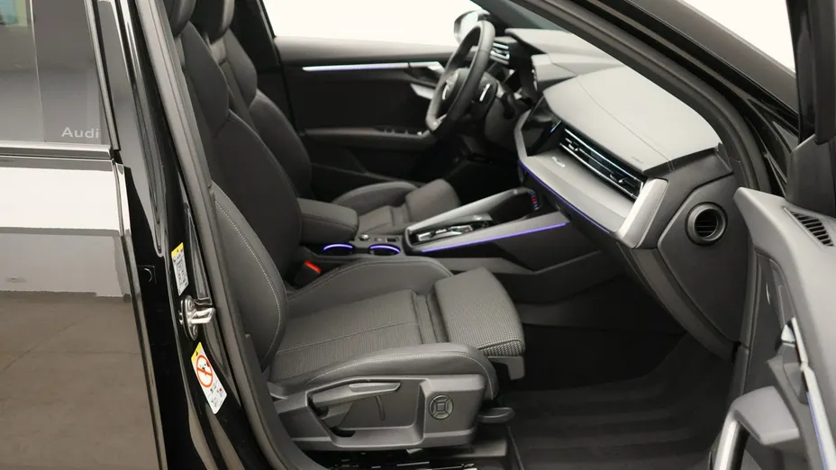 AUDI A3 Limousine -