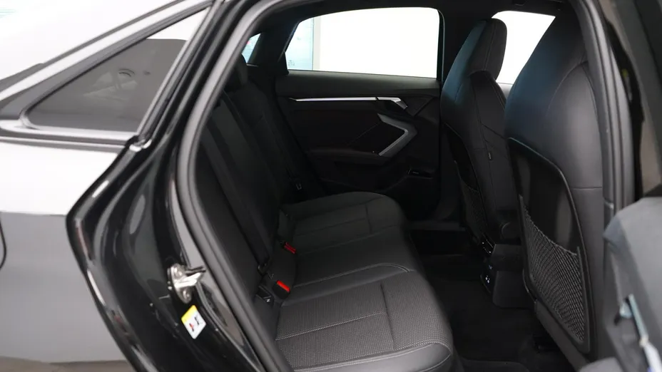 AUDI A3 Limousine -