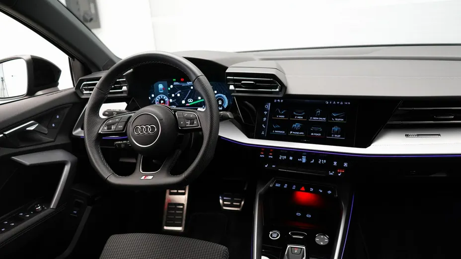 AUDI A3 Limousine -