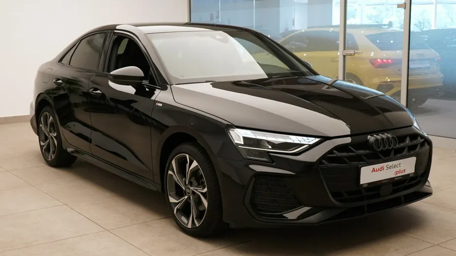 AUDI A3 Limousine -
