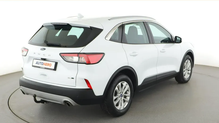 FORD Kuga -