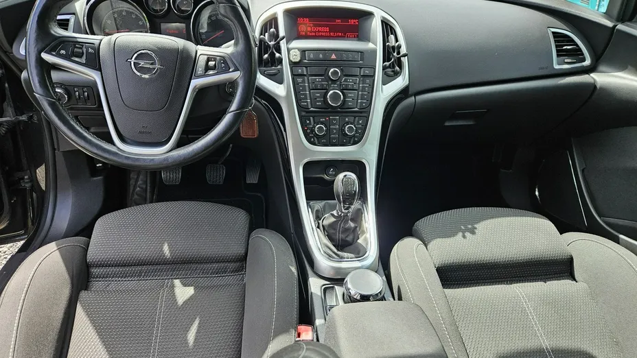 OPEL Astra -