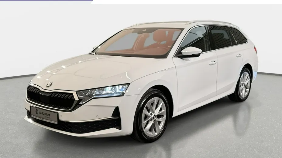 SKODA Octavia -