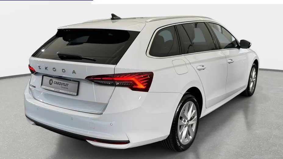 SKODA Octavia -