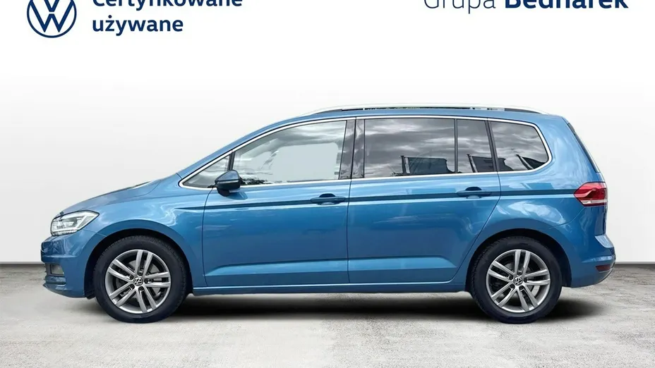 VOLKSWAGEN Touran -