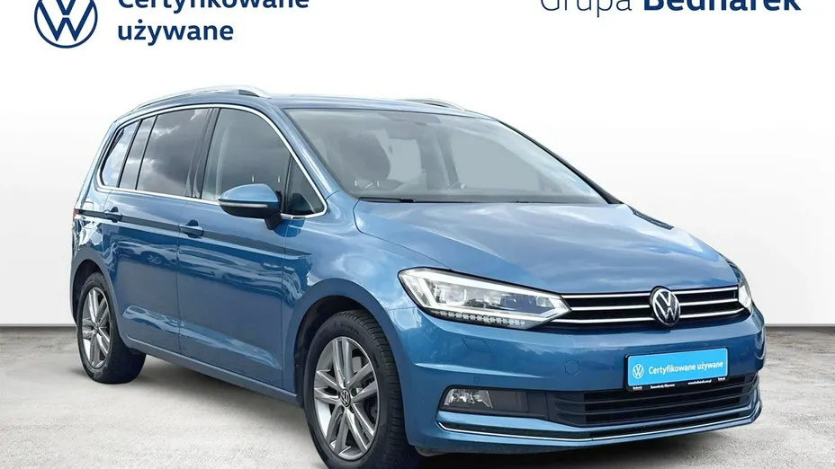 VOLKSWAGEN Touran -