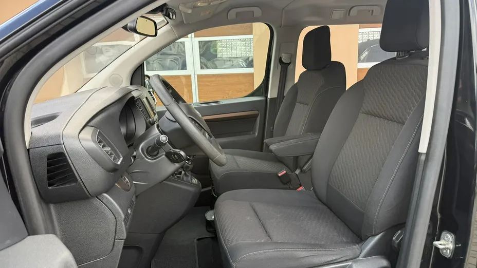 TOYOTA Proace Verso -