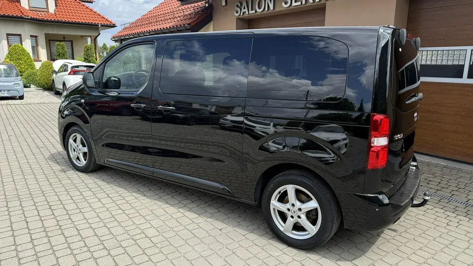 TOYOTA Proace Verso -