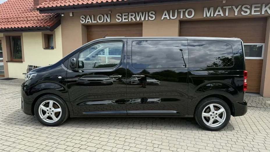 TOYOTA Proace Verso -