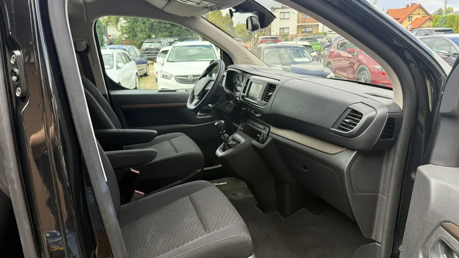 TOYOTA Proace Verso -