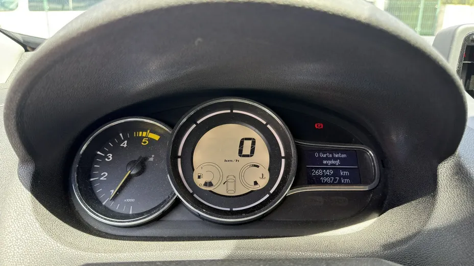 RENAULT Megane -