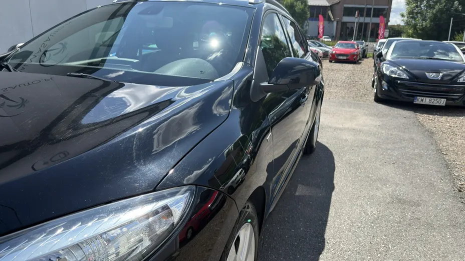 RENAULT Megane -