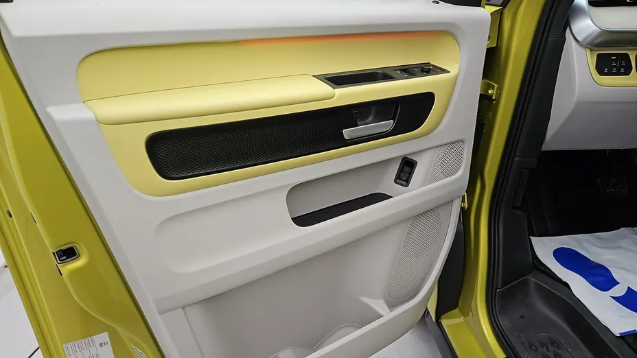 VOLKSWAGEN ID. Buzz -