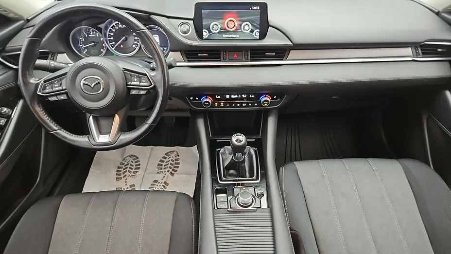 MAZDA 6 -