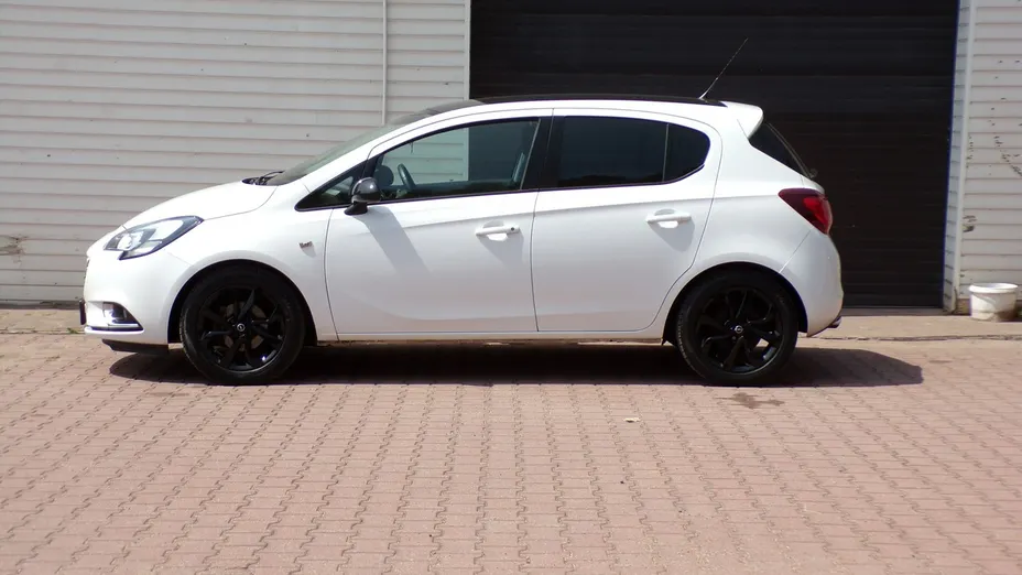 OPEL Corsa -