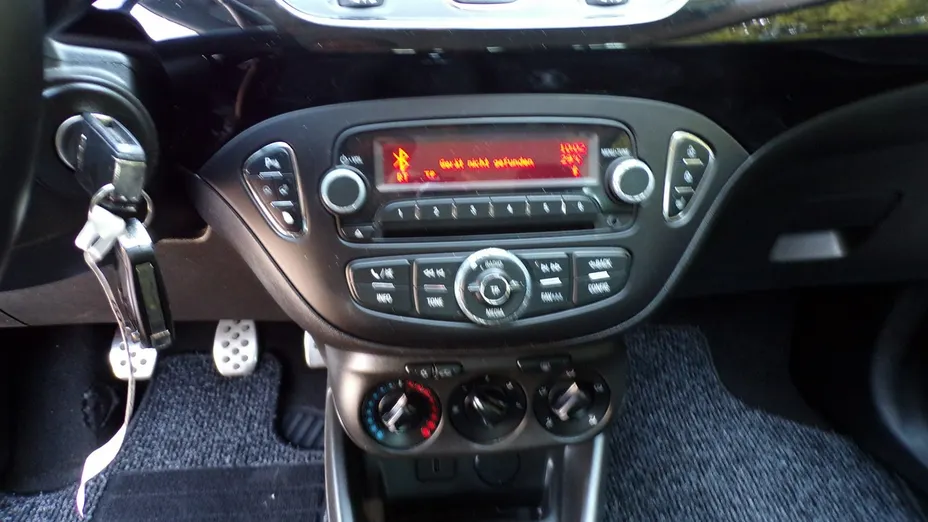 OPEL Corsa -
