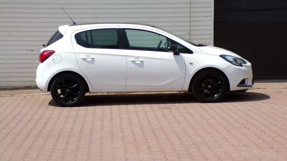 OPEL Corsa -