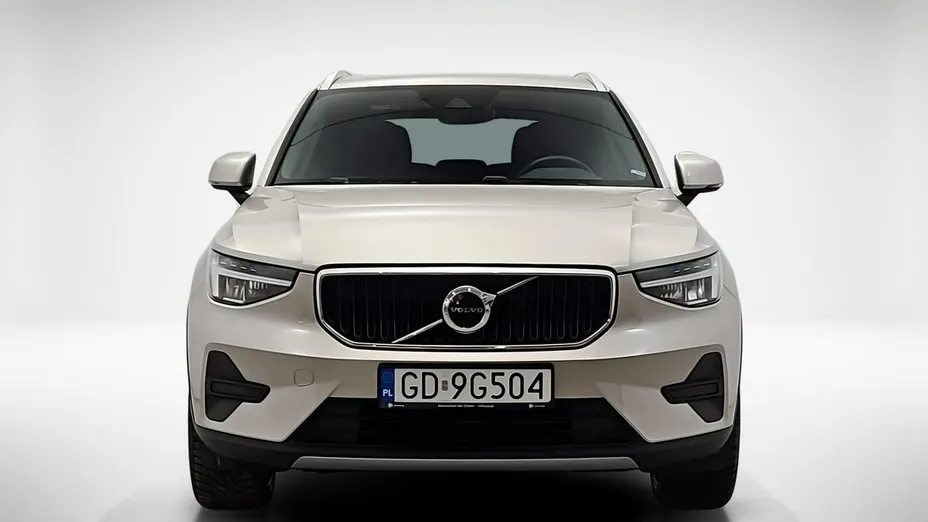 VOLVO XC40 -