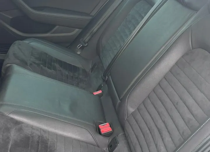 VOLKSWAGEN Passat -
