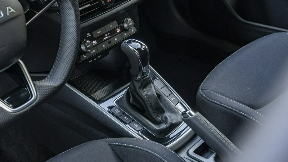 SKODA Fabia -