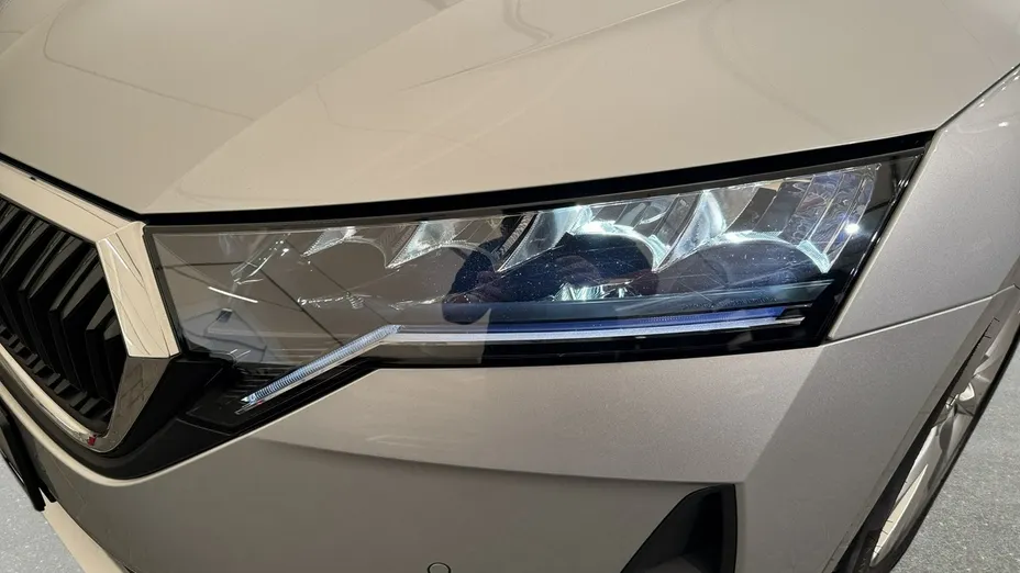 SKODA Octavia -