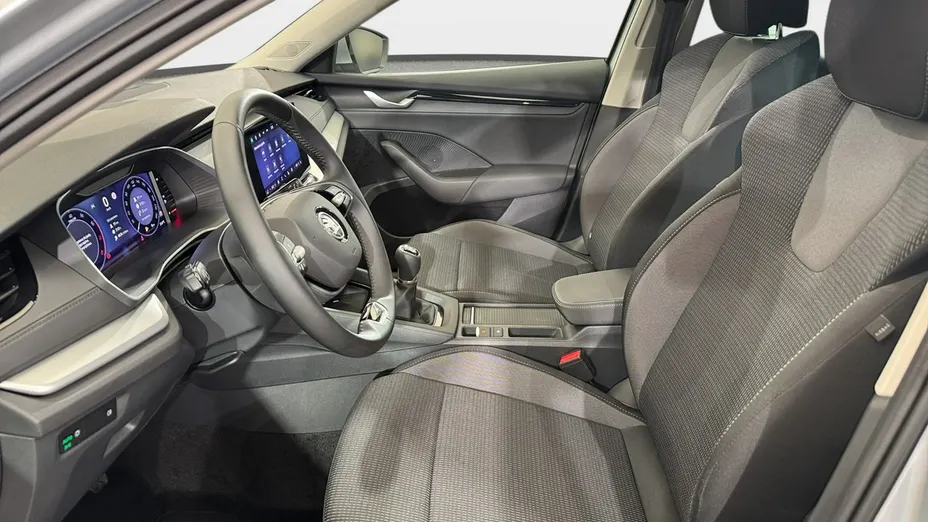 SKODA Octavia -