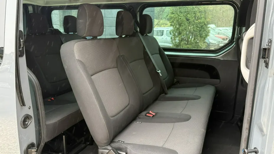 RENAULT Trafic -