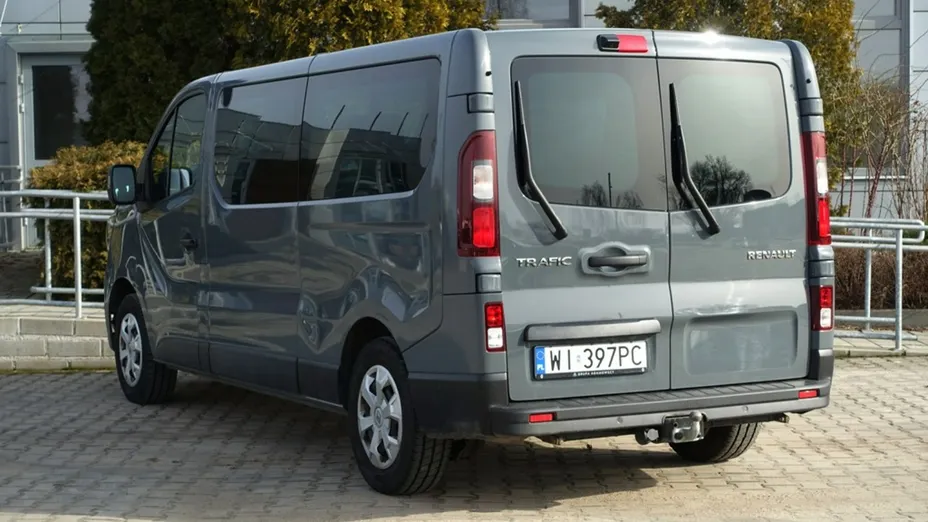 RENAULT Trafic -