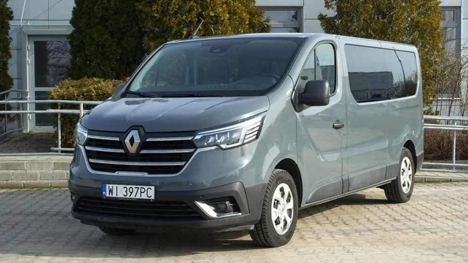 RENAULT Trafic -