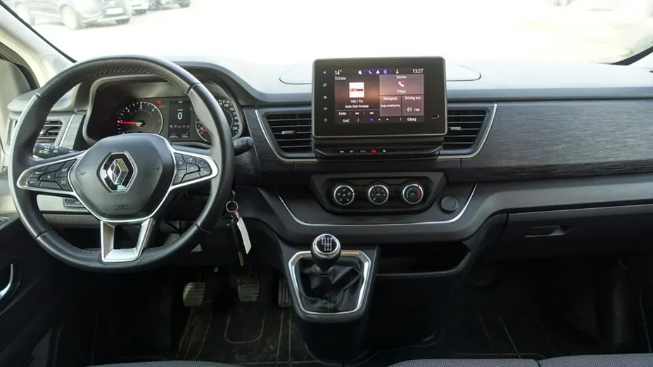 RENAULT Trafic -