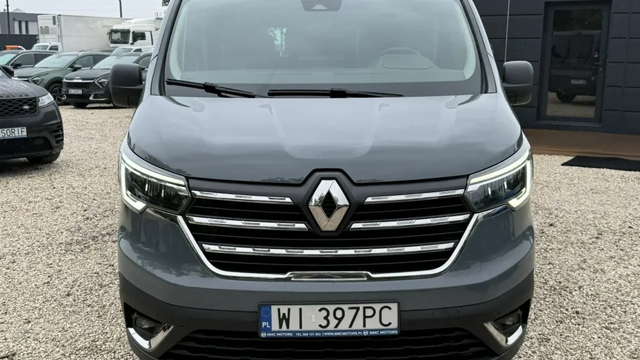 RENAULT Trafic -