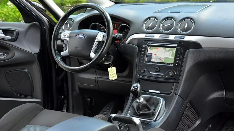 FORD S-MAX -