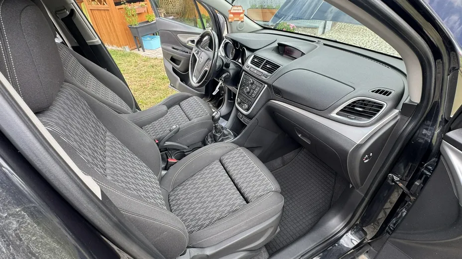 OPEL Mokka -