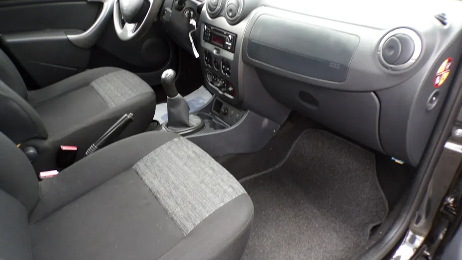 DACIA Duster -