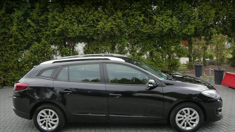 RENAULT Megane -