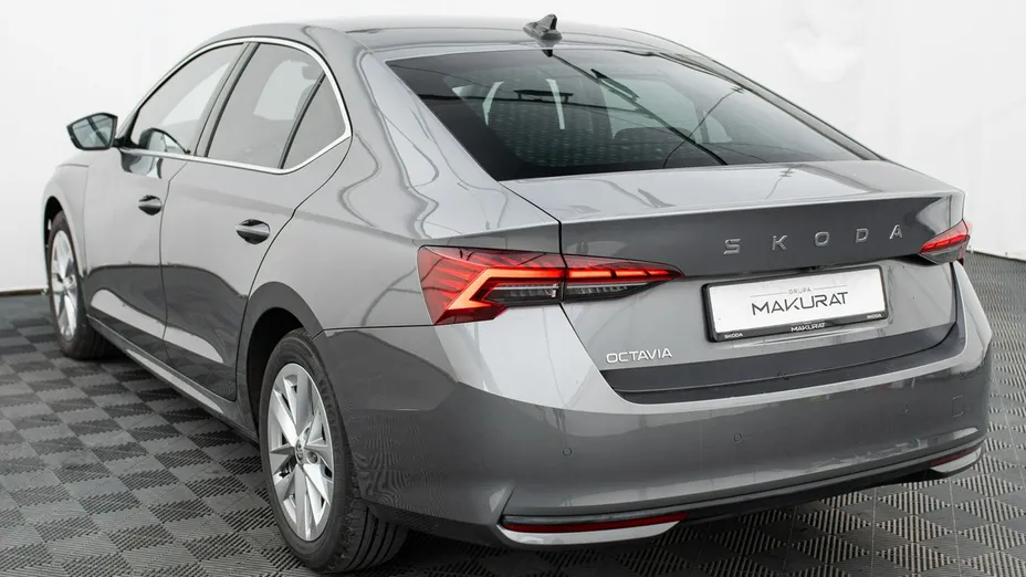 SKODA Octavia -