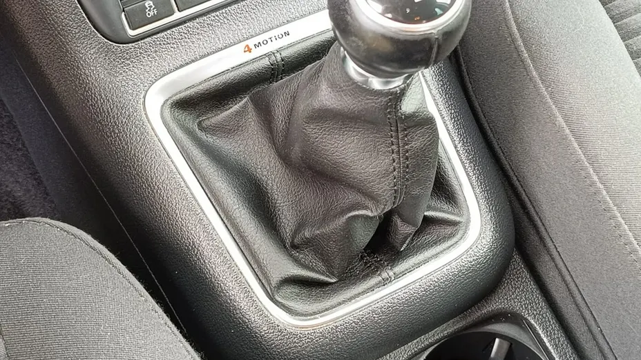 VOLKSWAGEN Tiguan -