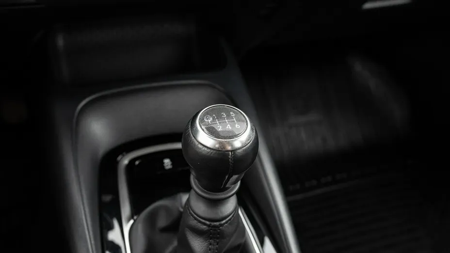 TOYOTA Corolla -