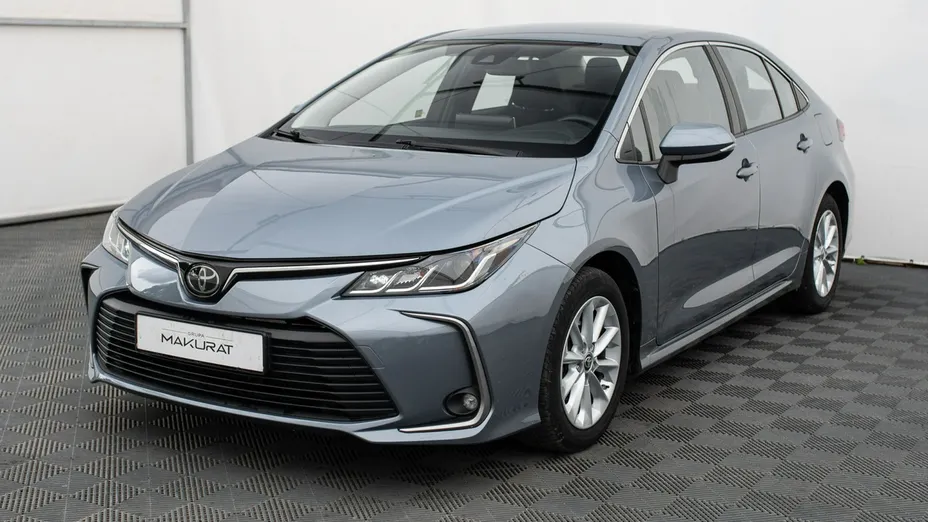 TOYOTA Corolla -
