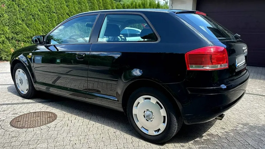 AUDI A3 -