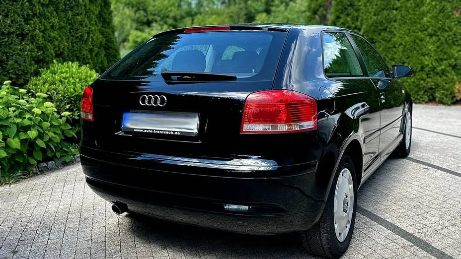 AUDI A3 -