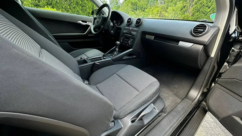 AUDI A3 -