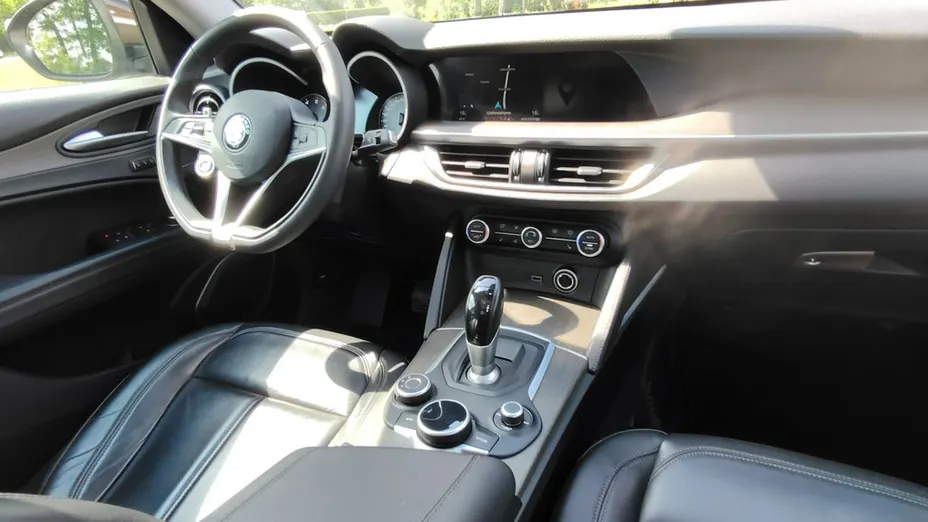 ALFA ROMEO Stelvio -